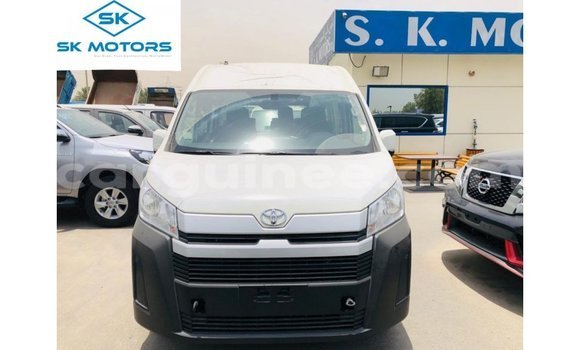 Buy Import Toyota Hiace White Car in Import - Dubai in Conakry Buy Import Toyota Hiace White Car in Import - Dubai in Conakry