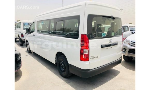 Buy Import Toyota Hiace White Car in Import - Dubai in Conakry Buy Import Toyota Hiace White Car in Import - Dubai in Conakry