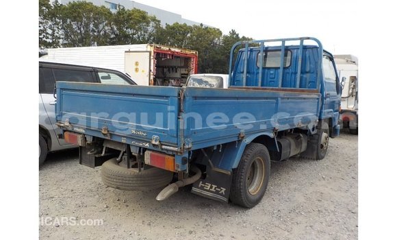 Buy Import Toyota Dyna Blue Car in Import - Dubai in Conakry Buy Import Toyota Dyna Blue Car in Import - Dubai in Conakry