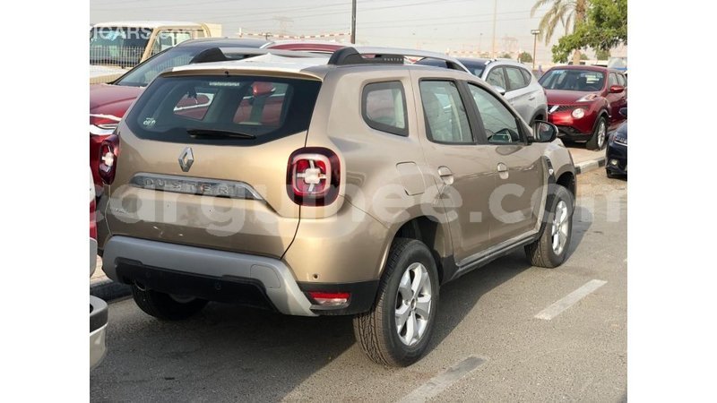 Big with watermark renault duster conakry import dubai 6178