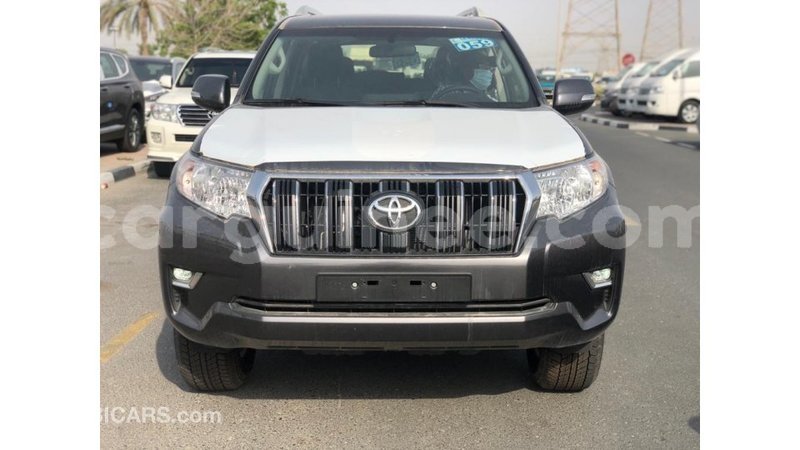 Big with watermark toyota prado conakry import dubai 6179