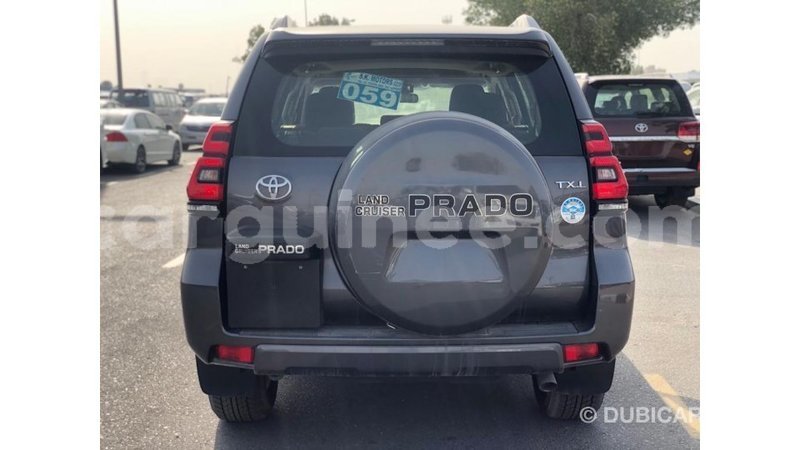 Big with watermark toyota prado conakry import dubai 6179