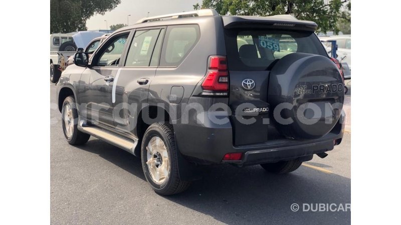 Big with watermark toyota prado conakry import dubai 6179