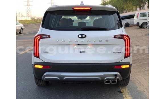 Buy Import Kia Carens White Car in Import - Dubai in Conakry Buy Import Kia Carens White Car in Import - Dubai in Conakry