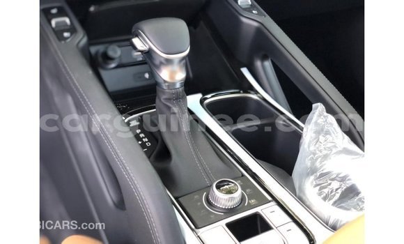 Buy Import Kia Carens White Car in Import - Dubai in Conakry Buy Import Kia Carens White Car in Import - Dubai in Conakry