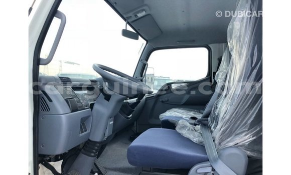 Acheter Import Utilitaire Mitsubishi L400 Blanc à Import - Dubai, Conakry Acheter Import Utilitaire Mitsubishi L400 Blanc à Import - Dubai, Conakry