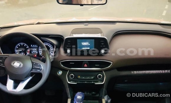 Acheter Import Voiture Hyundai Santa Fe Rouge à Import - Dubai, Conakry Acheter Import Voiture Hyundai Santa Fe Rouge à Import - Dubai, Conakry