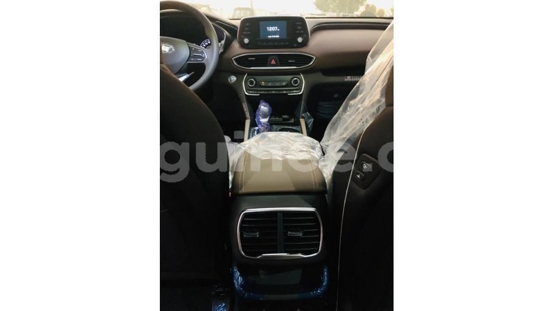 Big with watermark hyundai santa fe conakry import dubai 6187