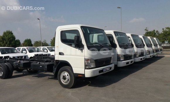 Acheter Import Utilitaire Mitsubishi L400 Blanc à Import - Dubai, Conakry Acheter Import Utilitaire Mitsubishi L400 Blanc à Import - Dubai, Conakry