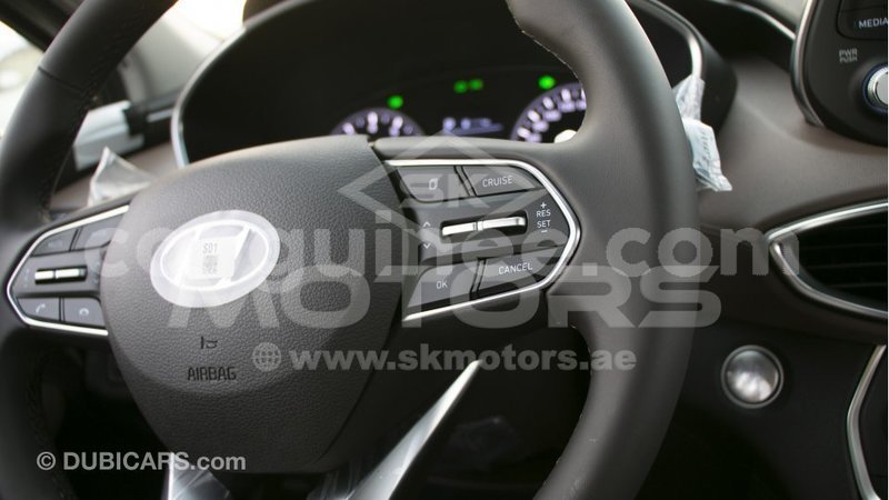 Big with watermark hyundai santa fe conakry import dubai 6190