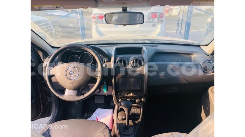 Big with watermark renault duster conakry import dubai 6191
