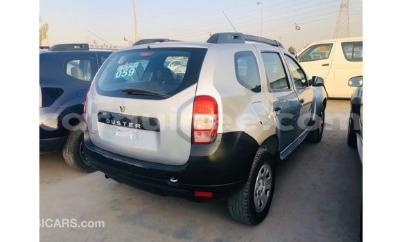 Acheter Import Voiture Renault Duster Noir à Import - Dubai, Conakry Acheter Import Voiture Renault Duster Noir à Import - Dubai, Conakry
