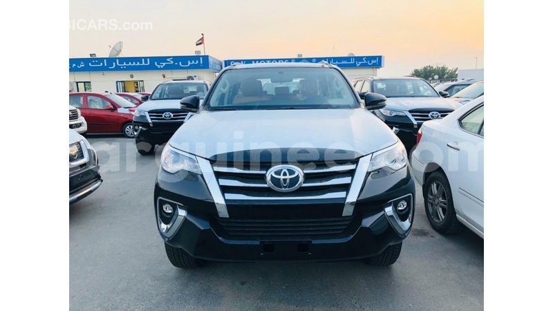 Big with watermark toyota fortuner conakry import dubai 6192