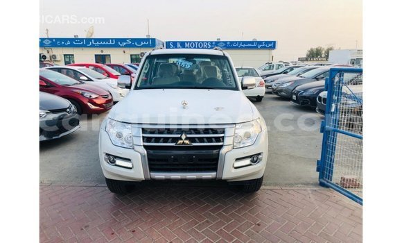 Buy Import Mitsubishi Pajero White Car in Import - Dubai in Conakry Buy Import Mitsubishi Pajero White Car in Import - Dubai in Conakry