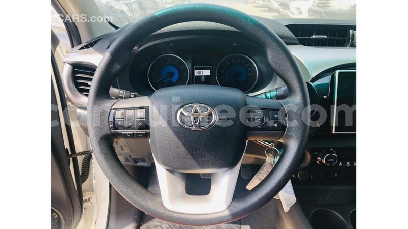 Big with watermark toyota hilux conakry import dubai 6197