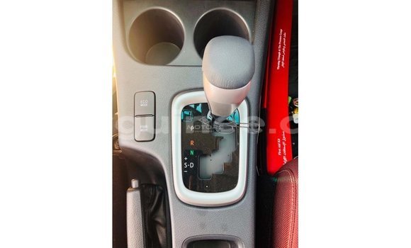 Buy Import Toyota Hilux White Car in Import - Dubai in Conakry Buy Import Toyota Hilux White Car in Import - Dubai in Conakry