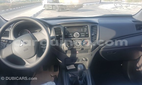 Buy Import Mitsubishi L200 White Car in Import - Dubai in Conakry Buy Import Mitsubishi L200 White Car in Import - Dubai in Conakry