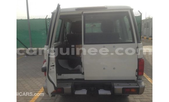 Buy Import Toyota Land Cruiser White Car in Import - Dubai in Conakry Buy Import Toyota Land Cruiser White Car in Import - Dubai in Conakry