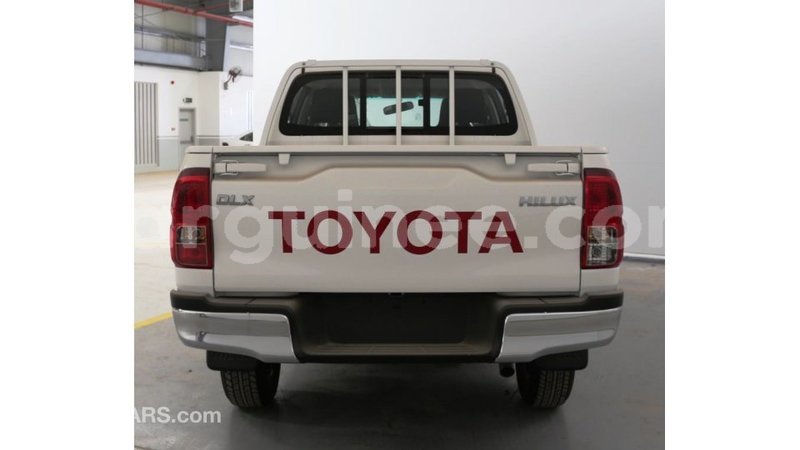 Big with watermark toyota hilux conakry import dubai 6207