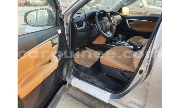 Buy Import Toyota Fortuner Other Car in Import - Dubai in Conakry Buy Import Toyota Fortuner Other Car in Import - Dubai in Conakry