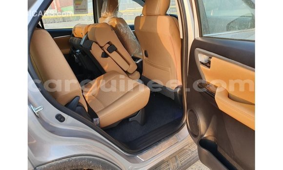 Buy Import Toyota Fortuner Other Car in Import - Dubai in Conakry Buy Import Toyota Fortuner Other Car in Import - Dubai in Conakry