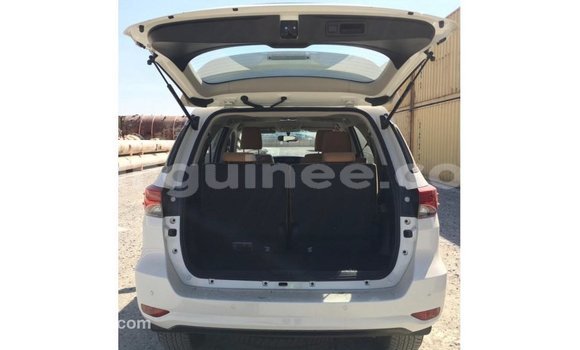 Buy Import Toyota Fortuner White Car in Import - Dubai in Conakry Buy Import Toyota Fortuner White Car in Import - Dubai in Conakry