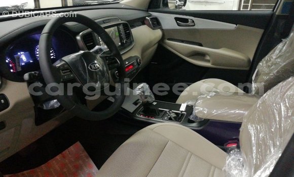 Buy Import Kia Sorento White Car in Import - Dubai in Conakry Buy Import Kia Sorento White Car in Import - Dubai in Conakry
