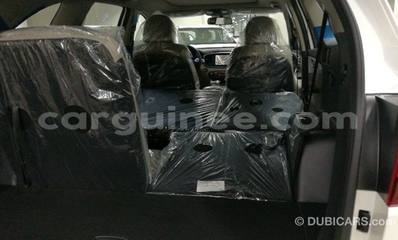 Buy Import Kia Sorento White Car in Import - Dubai in Conakry Buy Import Kia Sorento White Car in Import - Dubai in Conakry