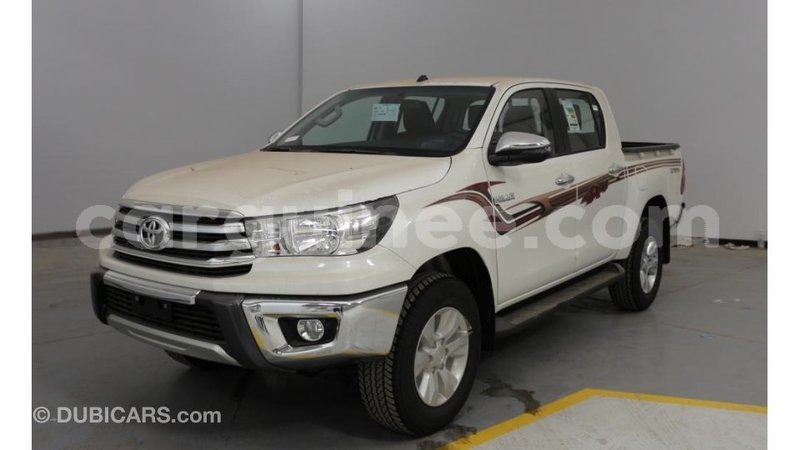 Big with watermark toyota hilux conakry import dubai 6212