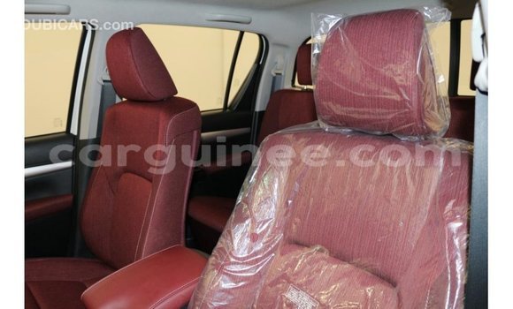 Buy Import Toyota Hilux White Car in Import - Dubai in Conakry Buy Import Toyota Hilux White Car in Import - Dubai in Conakry