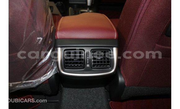 Buy Import Toyota Hilux White Car in Import - Dubai in Conakry Buy Import Toyota Hilux White Car in Import - Dubai in Conakry