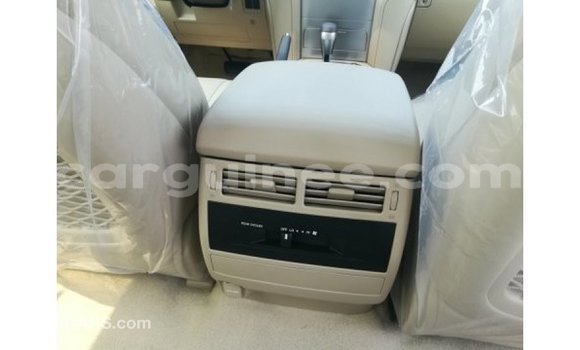 Acheter Import Voiture Toyota Land Cruiser Noir à Import - Dubai, Conakry Acheter Import Voiture Toyota Land Cruiser Noir à Import - Dubai, Conakry