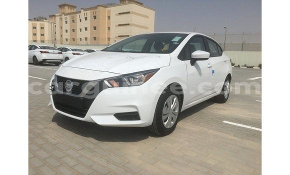 Buy Import Nissan Sunny White Car in Import - Dubai in Conakry