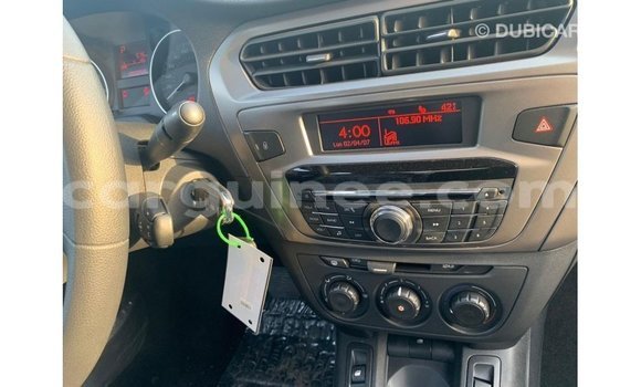 Acheter Import Voiture Peugeot 301 Blanc à Import - Dubai, Conakry Acheter Import Voiture Peugeot 301 Blanc à Import - Dubai, Conakry