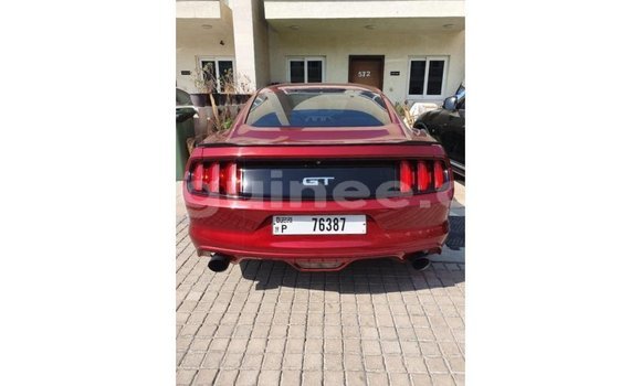 Acheter Import Voiture Ford Mustang Rouge à Import - Dubai, Conakry Acheter Import Voiture Ford Mustang Rouge à Import - Dubai, Conakry