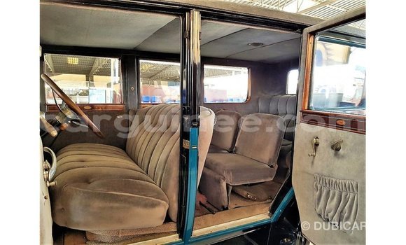 Buy Import Buick Electra Blue Car in Import - Dubai in Conakry Buy Import Buick Electra Blue Car in Import - Dubai in Conakry