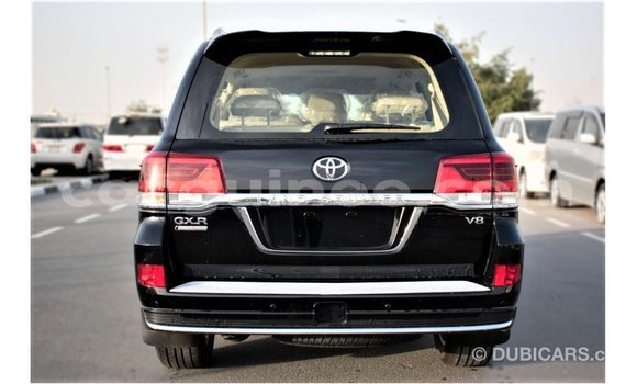 Acheter Import Voiture Toyota Land Cruiser Noir à Import - Dubai, Conakry Acheter Import Voiture Toyota Land Cruiser Noir à Import - Dubai, Conakry