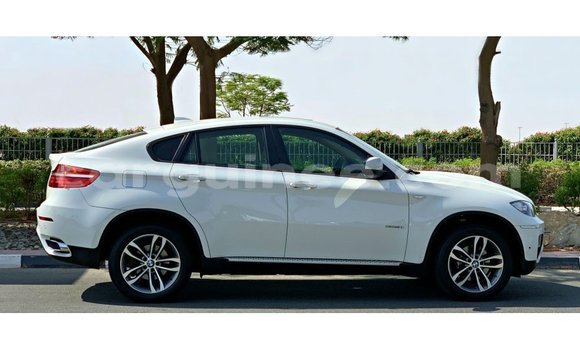 Acheter Import Voiture BMW X6 Blanc à Import - Dubai, Conakry Acheter Import Voiture BMW X6 Blanc à Import - Dubai, Conakry