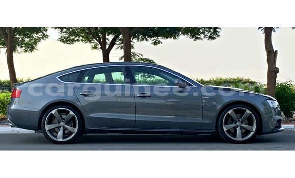 Acheter Import Voiture Audi 100 Autre à Import - Dubai, Conakry Acheter Import Voiture Audi 100 Autre à Import - Dubai, Conakry