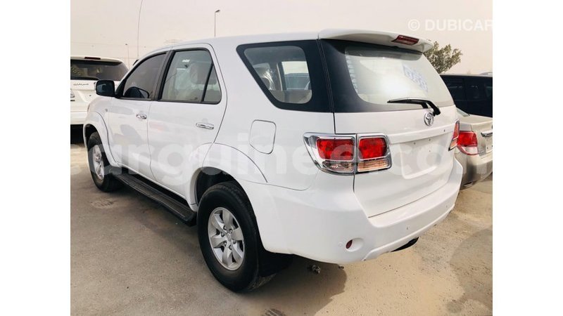 Big with watermark toyota fortuner conakry import dubai 6279