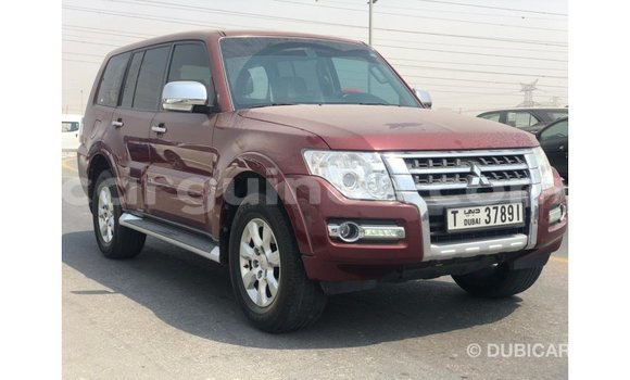Acheter Import Voiture Mitsubishi Pajero Rouge à Import - Dubai, Conakry Acheter Import Voiture Mitsubishi Pajero Rouge à Import - Dubai, Conakry