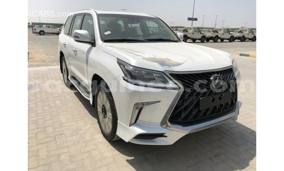 Buy Import Lexus LX White Car in Import - Dubai in Conakry Buy Import Lexus LX White Car in Import - Dubai in Conakry