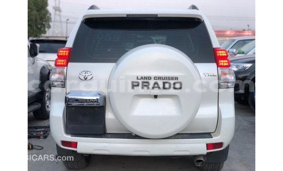 Acheter Import Voiture Toyota Prado Blanc à Import - Dubai, Conakry Acheter Import Voiture Toyota Prado Blanc à Import - Dubai, Conakry