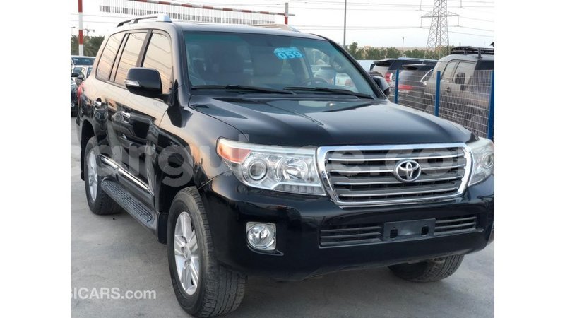 Big with watermark toyota land cruiser conakry import dubai 6290