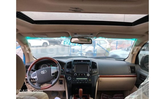 Acheter Import Voiture Toyota Land Cruiser Noir à Import - Dubai, Conakry Acheter Import Voiture Toyota Land Cruiser Noir à Import - Dubai, Conakry