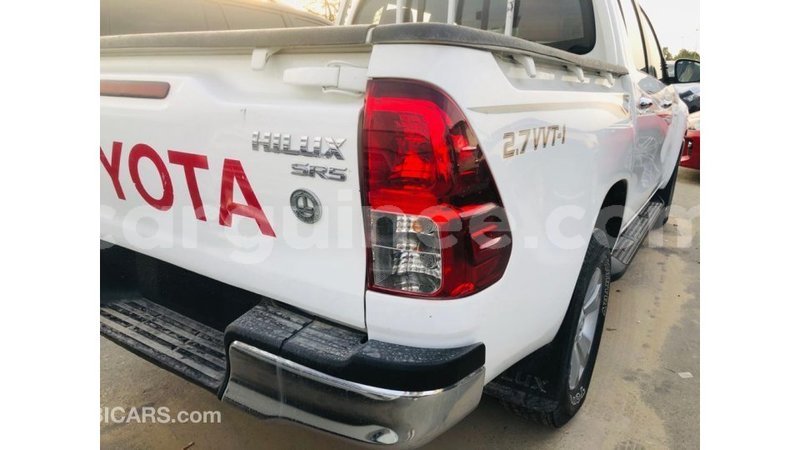 Big with watermark toyota hilux conakry import dubai 6292