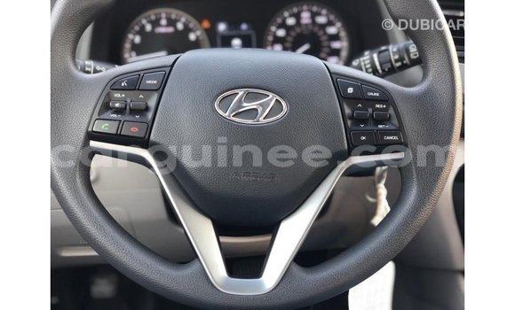 Acheter Import Voiture Hyundai Tucson Noir à Import - Dubai, Conakry Acheter Import Voiture Hyundai Tucson Noir à Import - Dubai, Conakry