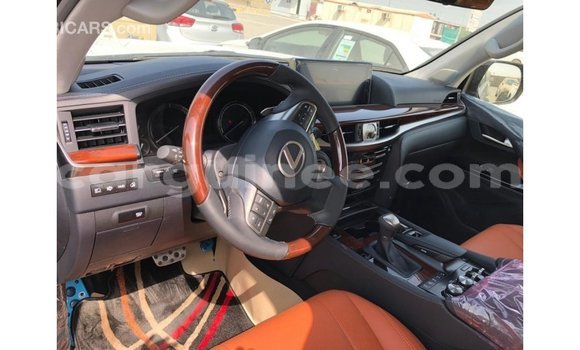 Buy Import Lexus LX White Car in Import - Dubai in Conakry Buy Import Lexus LX White Car in Import - Dubai in Conakry