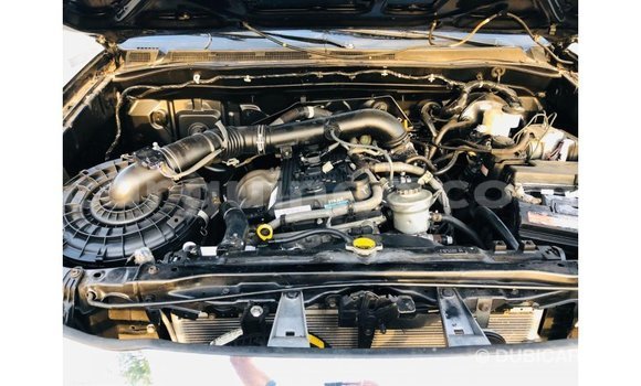 Acheter Import Voiture Toyota Fortuner Noir à Import - Dubai, Conakry Acheter Import Voiture Toyota Fortuner Noir à Import - Dubai, Conakry