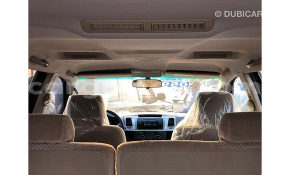 Acheter Import Voiture Toyota Fortuner Noir à Import - Dubai, Conakry Acheter Import Voiture Toyota Fortuner Noir à Import - Dubai, Conakry